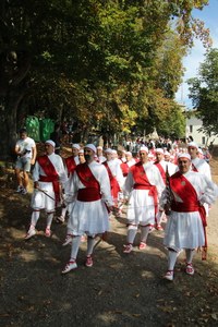 Arrateko Amaren jaiak jendetza erakarri du aurten Arrateko Amaren jaiak jendetza erakarri du aurten