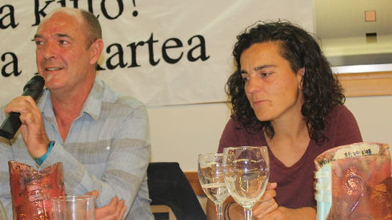 Arrateko bertso-afarirako sarrerak bazkideentzat salgai