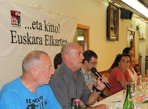 Arrateko Bertso Afarirako sarrerak salgai