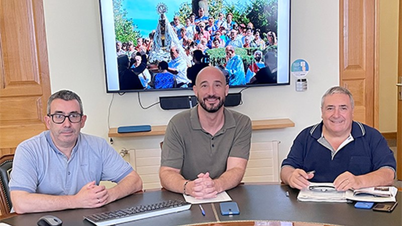 Arrateko jaiak ospatzeko herriko elkarte eta taldeekin elkarlanean antolatu duen egitaraua aurkeztu du Udalak