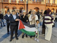 Arratsaldean ere ehundaka eibartar elkartu dira Untzagan, Gernika Palestina herri ekimenak egindako deiari erantzunez