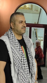 Arratsaldean ere ehundaka eibartar elkartu dira Untzagan, Gernika Palestina herri ekimenak egindako deiari erantzunez