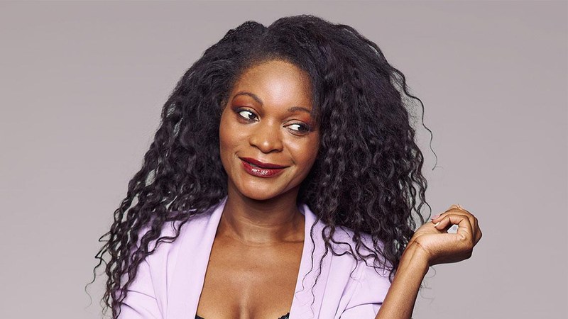 Asaari Bibangek 'Humor Negra' bakarrizketa eskainiko du Coliseoan, kulturartekotasuna ardatz