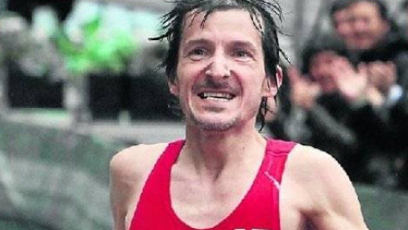 Asier Cuevasek Europako txapela jantzi du 100 kilometroko lasterketan