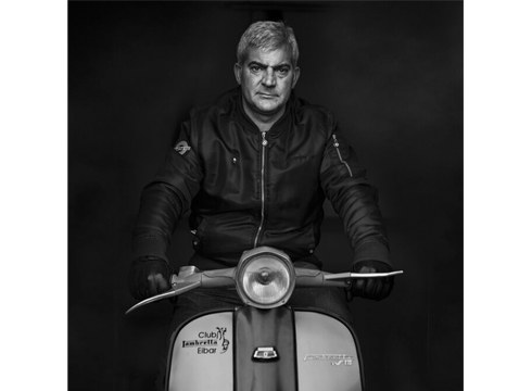 Asier Garin (Lambretta Kluba): "Lambrettak Eibarren egin zirelako gara Lambretteroak”