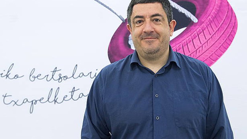 Asier Ibaibarriaga (bertso-epailea): “BEC lekurik aproposena da bertso txapelketaren finalerako”