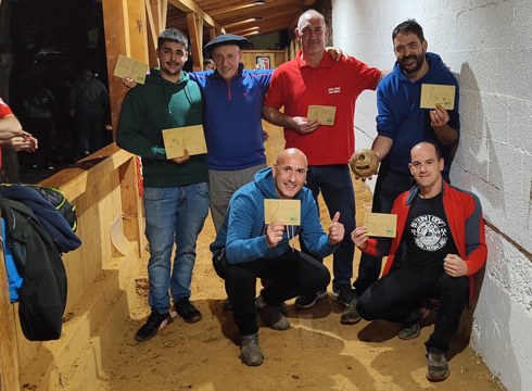 Asola Berriko hiru bolari sailkatu ziren sei lehenen artean Markinako tiraldian