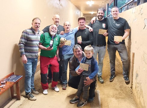 Asola Berriko ordezkariak onenak izan ziren etxean jokatutako tiraldian