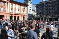 Aspaldiko manifestaziorik handiena egin da gaur eguerdian Eibarren