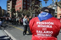 Aspaldiko manifestaziorik handiena egin da gaur eguerdian Eibarren