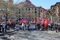 Aspaldiko manifestaziorik handiena egin da gaur eguerdian Eibarren