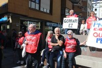 Aspaldiko manifestaziorik handiena egin da gaur eguerdian Eibarren