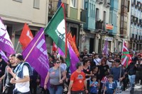 Aspaldiko manifestaziorik handiena egin da gaur eguerdian Eibarren