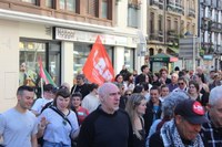 Aspaldiko manifestaziorik handiena egin da gaur eguerdian Eibarren