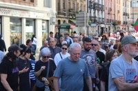 Aspaldiko manifestaziorik handiena egin da gaur eguerdian Eibarren