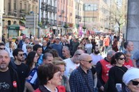 Aspaldiko manifestaziorik handiena egin da gaur eguerdian Eibarren