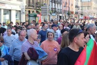 Aspaldiko manifestaziorik handiena egin da gaur eguerdian Eibarren