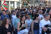 Aspaldiko manifestaziorik handiena egin da gaur eguerdian Eibarren
