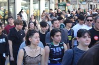 Aspaldiko manifestaziorik handiena egin da gaur eguerdian Eibarren