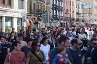 Aspaldiko manifestaziorik handiena egin da gaur eguerdian Eibarren