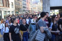 Aspaldiko manifestaziorik handiena egin da gaur eguerdian Eibarren