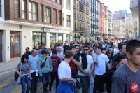 Aspaldiko manifestaziorik handiena egin da gaur eguerdian Eibarren