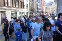 Aspaldiko manifestaziorik handiena egin da gaur eguerdian Eibarren