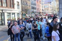 Aspaldiko manifestaziorik handiena egin da gaur eguerdian Eibarren