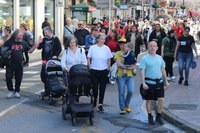 Aspaldiko manifestaziorik handiena egin da gaur eguerdian Eibarren