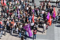 Aspaldiko manifestaziorik handiena egin da gaur eguerdian Eibarren