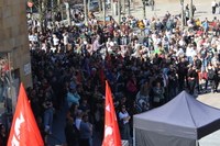 Aspaldiko manifestaziorik handiena egin da gaur eguerdian Eibarren