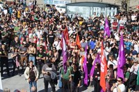 Aspaldiko manifestaziorik handiena egin da gaur eguerdian Eibarren