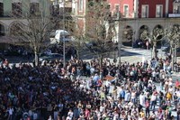 Aspaldiko manifestaziorik handiena egin da gaur eguerdian Eibarren