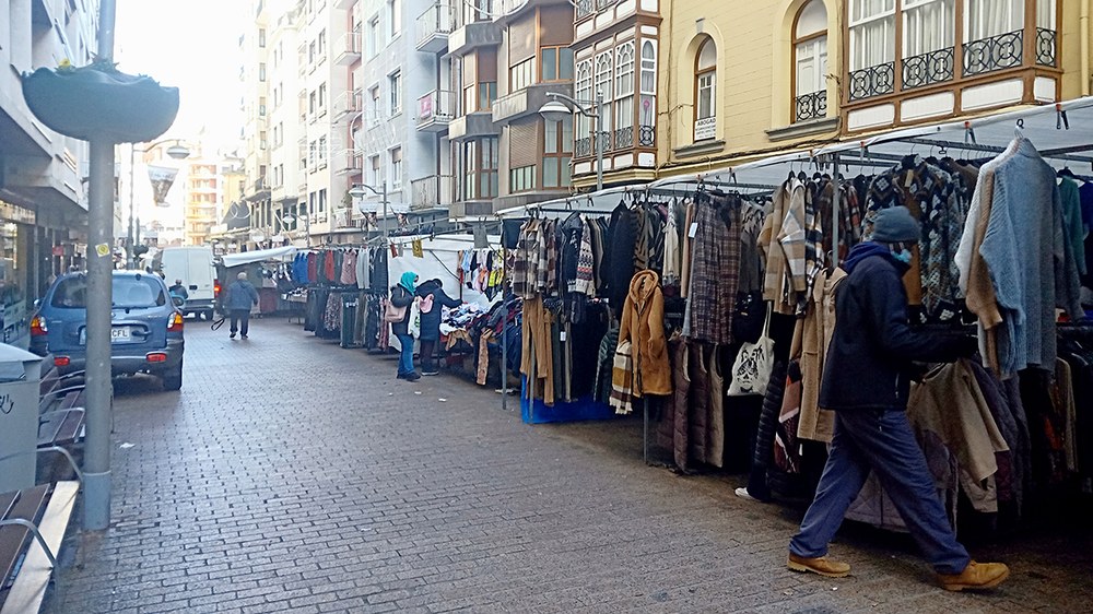 Aste honetako azoka txikia Toribio Etxebarria kalean izango da