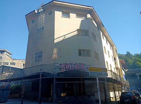 Aste honetan hasiko dira epaitegi zaharrean gazteentzako etxeak egiteko lanak