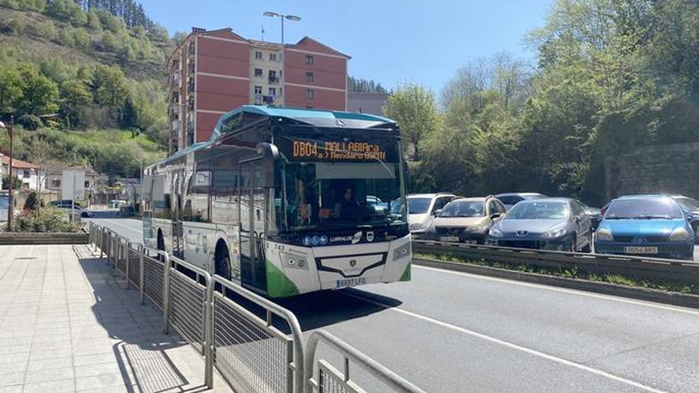 Aste Santuko sei jaiegunetarako greba iragarri dute Avanza autobus enpresako langileek