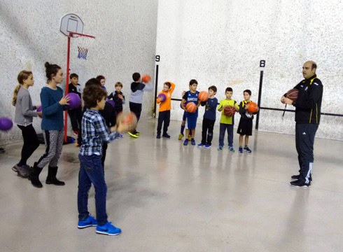 Asteburu betea izango dute herriko kirol klubek