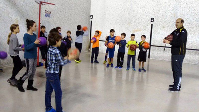 Asteburu betea izango dute herriko kirol klubek