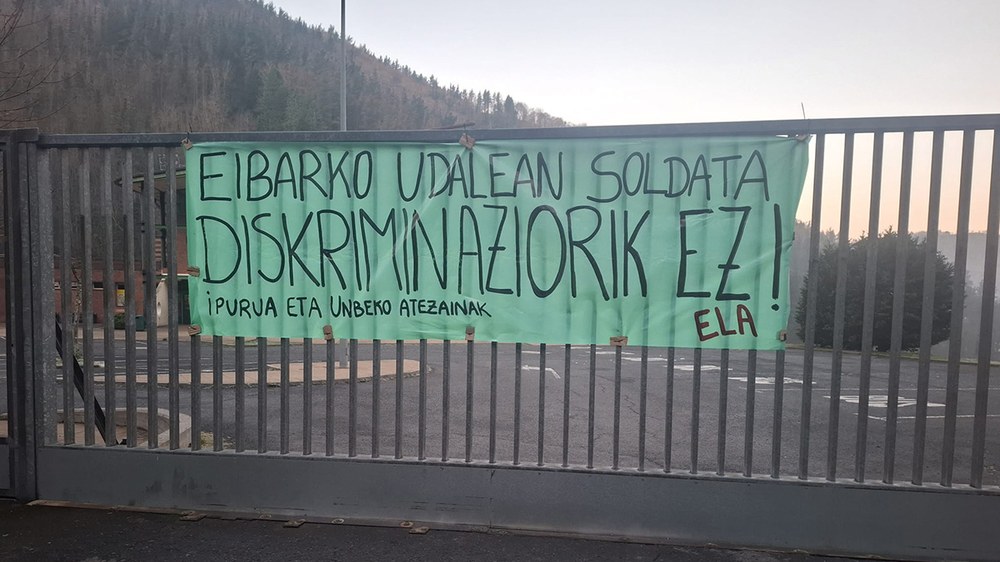 Asteburu honetan ere greba egingo dute Ipurua eta Unbe kirolguneetako udal langileek