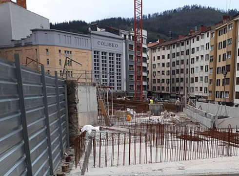 Astelehenerako deitu duten parte-hartze saioarekin haserre daude Bildu eta Errebal Plataformakoak