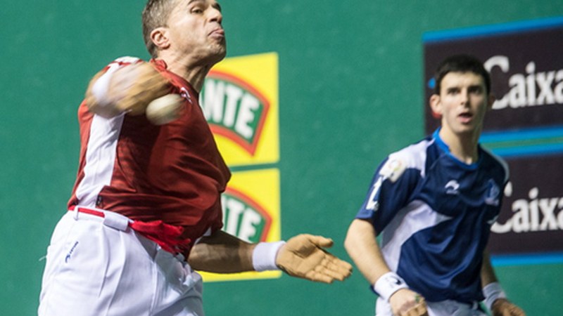 Astelena frontoiak ateak zabalduko ditu berriro domeka honetan, Aimar Olaizolari agur esateko