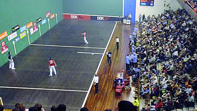 Astelena frontoiak binakako txapelketa nagusiko hiru jardunaldi hartuko ditu Gabonetan