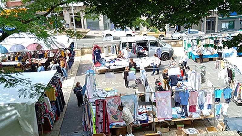 Asteroko azokak eguenean izango dira, bihar jai eguna delako