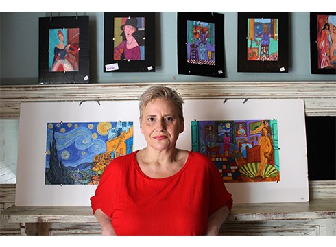 Asun Fernandez, margolaria: “Koadro ilunetan ere kolorea ematen saiatzen naiz”