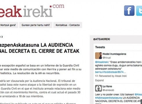 Ateak Ireki atariaren itxiera salatu du Hekimenek