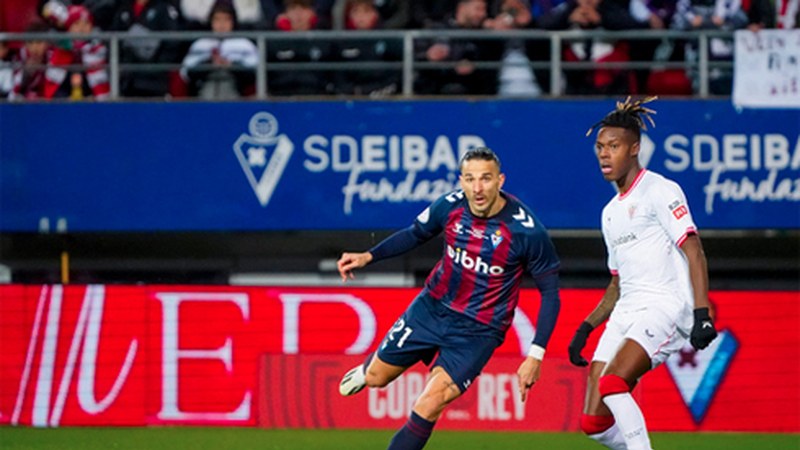 Athleticen kalitateak Ipuruako kanporaketa erabaki du lehen zatian (0-3)