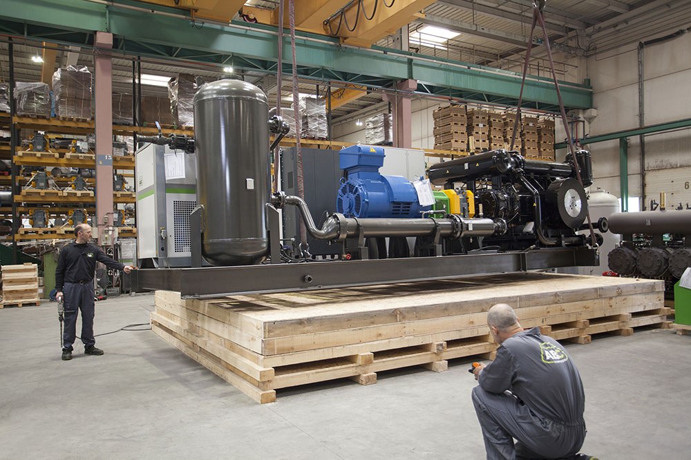 Atlas Copco enpresa suediarrak ABC Compressors erosi du