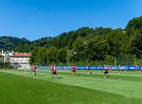 Atxabalpeko 2. zelaiko soropila berritzeko lanak abian dira