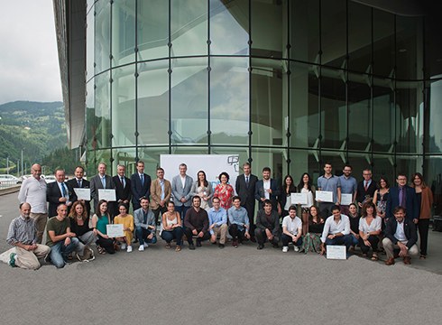 Atzo banatu zituzten 28. Toribio Etxebarria Sariak