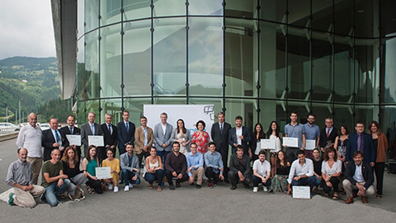 Atzo banatu zituzten 28. Toribio Etxebarria Sariak